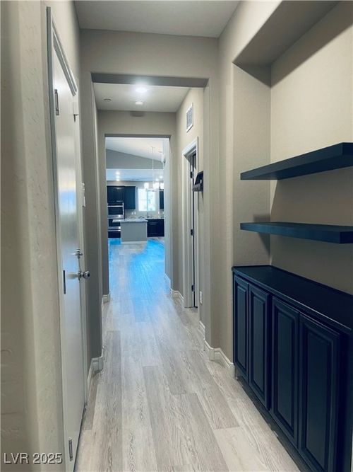 930 Bayberry Ridge St, Henderson, NV, 89052-4520 | Card Image