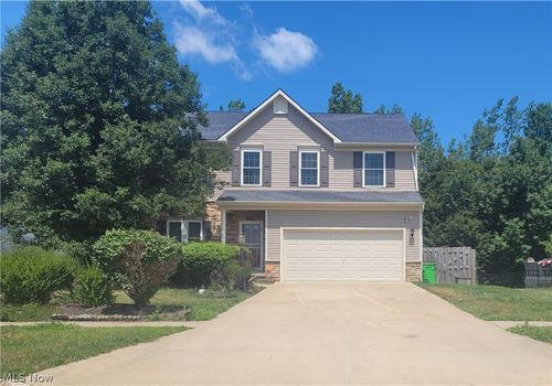 124 Slate Dr, Berea, OH, 44017-3131 | Card Image