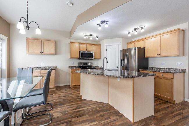 362 Washington Way Se, Townhouse with 4 bedrooms, 4 bathrooms and 2 parking in Medicine Hat AB | Image 12
