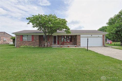 3410 Carol Ann Ln, Middletown, OH, 45044-7805 | Card Image