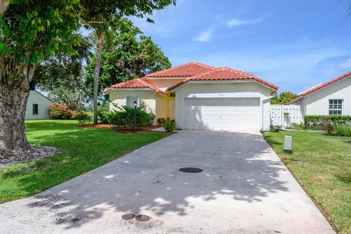 2606 Bedford Mews Dr, Wellington, FL, 33414-7773 | Card Image