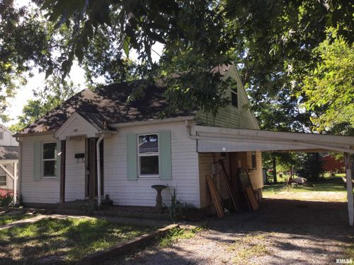 304 Douglas St, Anna, IL, 62906-1816 | Card Image