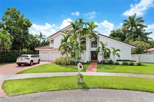 2380 Ne 214th St, Miami, FL, 33180-1068 | Card Image