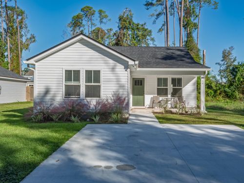 30 Menomini St, CRAWFORDVILLE, FL, 32327-3547 | Card Image