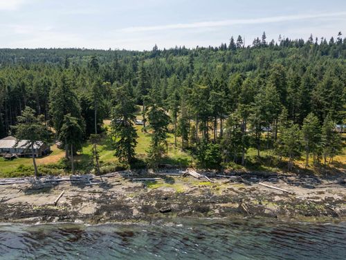 1656 Sticks Allison Rd W, Galiano Island, BC, V0N1P0 | Card Image