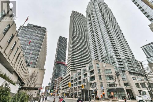 4003-2221 Yonge St, Toronto, ON, M4S0B8 | Card Image