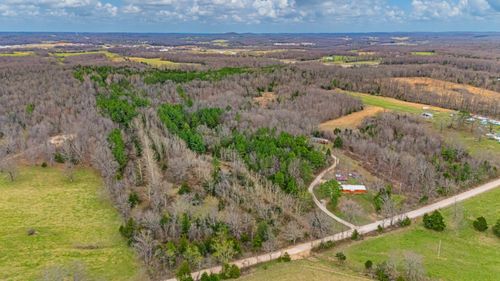 3725 County Road 5500, Willow Springs, MO, 65793-9127 | Card Image