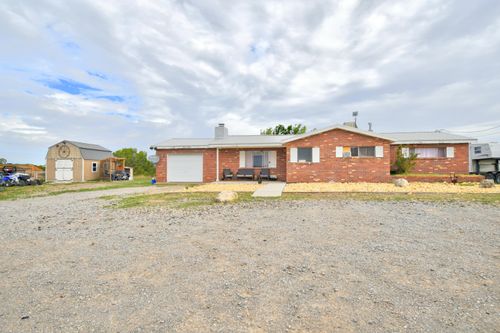12 Melrose Pl, Edgewood, NM, 87015-6508 | Card Image