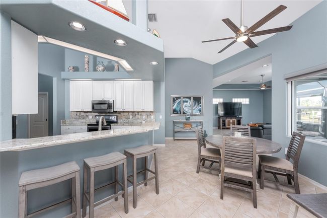 15674 Applewhite Cir, House other with 3 bedrooms, 3 bathrooms and null parking in Port Charlotte FL | Image 4