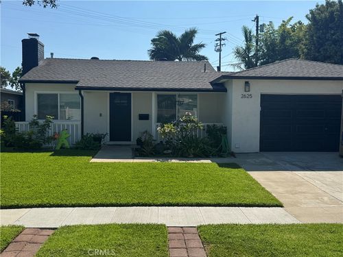2625 Vuelta Grande Ave, Long Beach, CA, 90815-2254 | Card Image