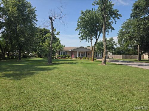 419 Lynn St, Sikeston, MO, 63801-9044 | Card Image