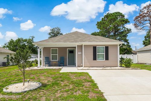 1718 Whispering Pine Street Sw, Ocean Isle Beach, NC, 28469 | Card Image