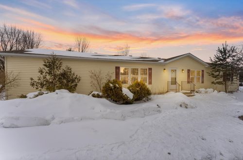 39052 Mica Ave, North Branch, MN, 55056-6726 | Card Image