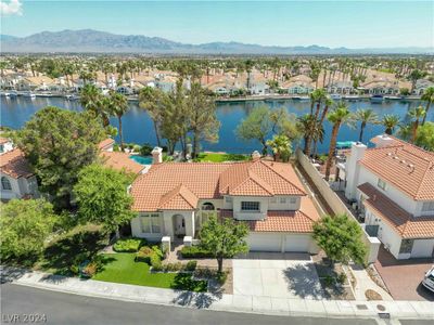 2820 Sterling Cove Drive, House other with 4 bedrooms, 2 bathrooms and null parking in Las Vegas NV | Image 2