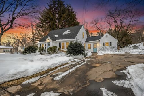 17 Walker St, Westborough, MA, 01581-1738 | Card Image