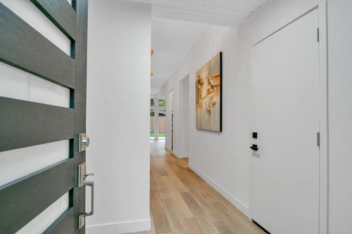 642 Appleberry Dr, San Rafael, CA, 94903-1204 | Card Image