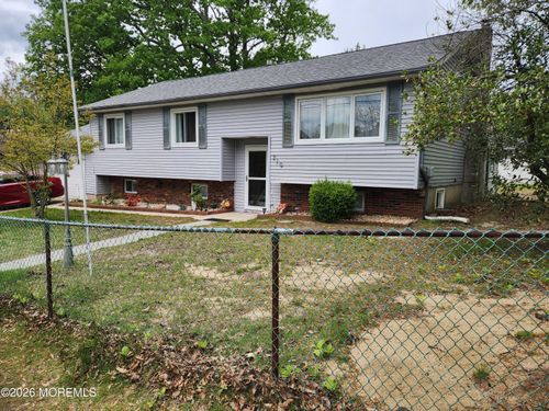 210 Orange Ave, BROWNS MILLS, NJ, 08015-2131 | Card Image