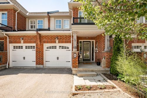 11 Eastwind Dr, Stouffville, ON, L4A0W6 | Card Image