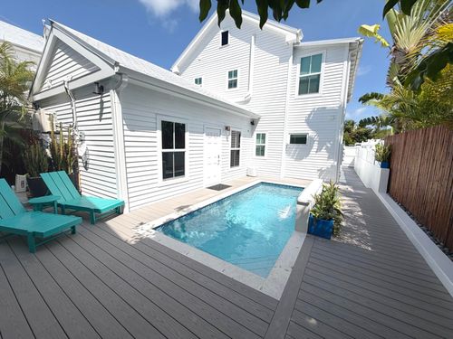 a-1116 Truman Ave, Key West, FL, 33040-3370 | Card Image