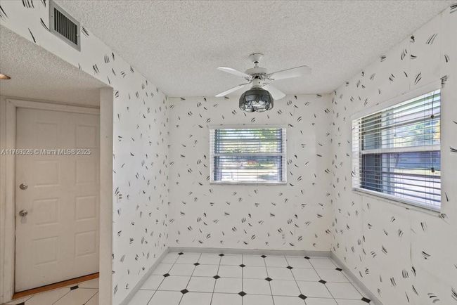 APT-101F - 12701 Sw 13 Th St, Condo with 2 bedrooms, 2 bathrooms and null parking in Pembroke Pines FL | Image 17