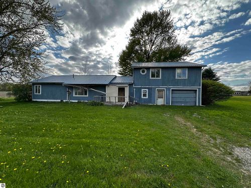 8753 N Chippewa Road, Coleman, MI, 48618 | Card Image