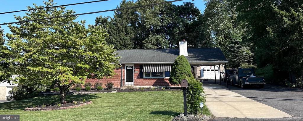 Larkin Rd, Upper Chichester, PA 19061