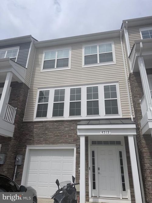 4513 Ryelan Dr, FREDERICKSBURG, VA, 22408-4126 | Card Image