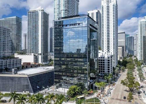 200-1200 Brickell Ave, MIAMI, FL, 33131 | Card Image