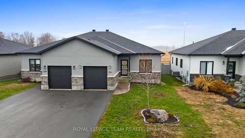 454 Arora Cres, Winchester, ON, K0C2K0 | Card Image