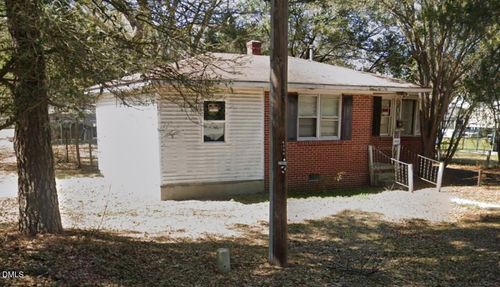 606 S Patterson Street, Maxton, NC, 28364 | Card Image