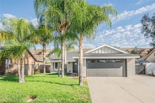 6736 Aster Ct, Chino, CA, 91710-2861 | Card Image
