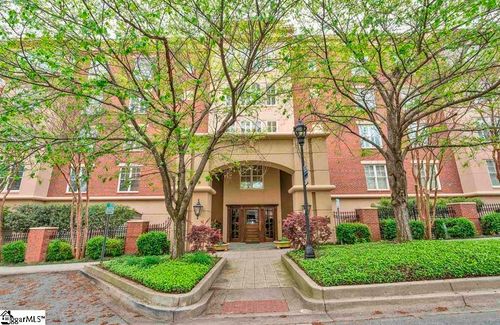 apt-204-400 N Main St, Greenville, SC, 29601-2071 | Card Image