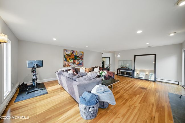 Main Living Room | Image 4