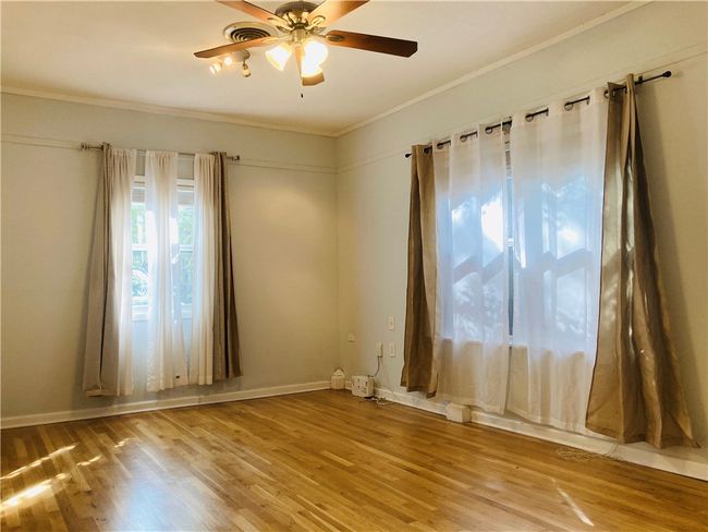 2400 W 7 Th St, House other with 4 bedrooms, 2 bathrooms and 4 parking in Austin TX | Image 7