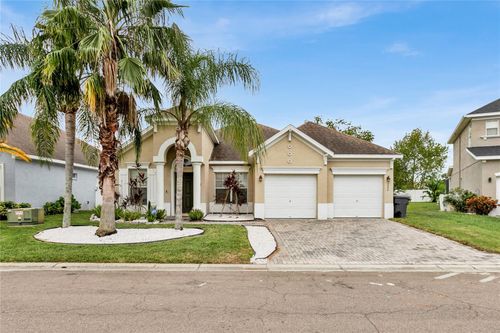 2590 Sand Hill Point Cir, Davenport, FL, 33837-3813 | Card Image