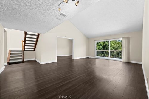 6741 Caro St, Paramount, CA, 90723-4759 | Card Image