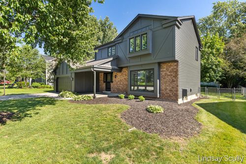 1830 Lockmere Dr Se, Grand Rapids, MI, 49508-6320 | Card Image
