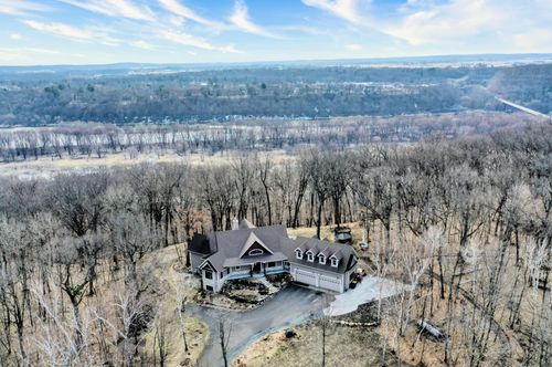 19155 263rd St, Shafer, MN, 55074-8712 | Card Image