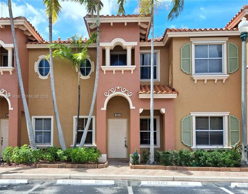 606-632 Sw 107th Ave, Pembroke Pines, FL, 33025-6917 | Card Image