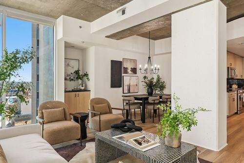 apt-1801-415 Church St, Nashville, TN, 37219-1837 | Card Image