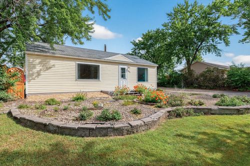 881 Manor Dr Ne, Spring Lake Park, MN, 55432-1217 | Card Image