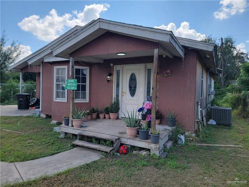 323 San Angelo Dr, Alamo, TX, 78516-9434 | Card Image