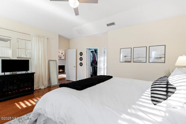 Primary Bedroom | Image 27