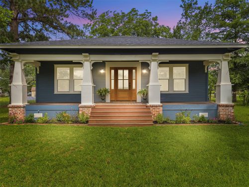 302 Hill Street, Smithville, TX, 78957 | Card Image