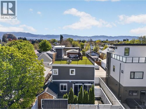 955 Coronation Ave, Kelowna, BC, V1Y7A6 | Card Image