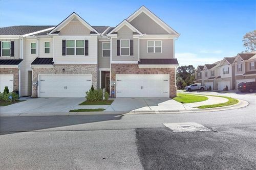 179 Hampton Cir, McDonough, GA, 30253-1100 | Card Image