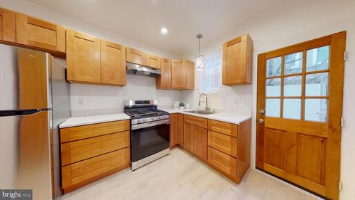 2610 Wilder St, PHILADELPHIA, PA, 19146-4421 | Card Image
