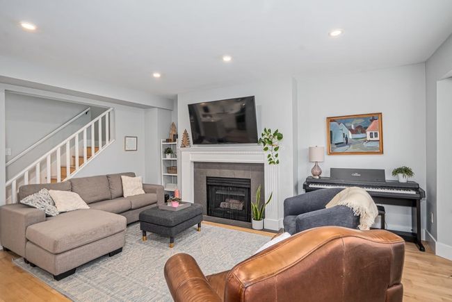 10 - 8863 216 Street, Townhouse with 4 bedrooms, 3 bathrooms and 3 parking in Langley BC | Image 4