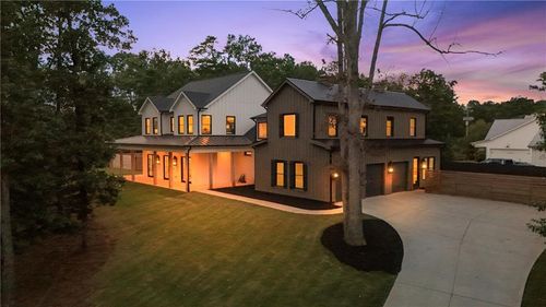 5525 Hubbard Town Rd, cumming, GA, 30028-3465 | Card Image