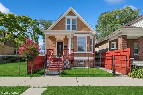 642 E 90th St, Chicago, IL, 60619-7524 | Card Image
